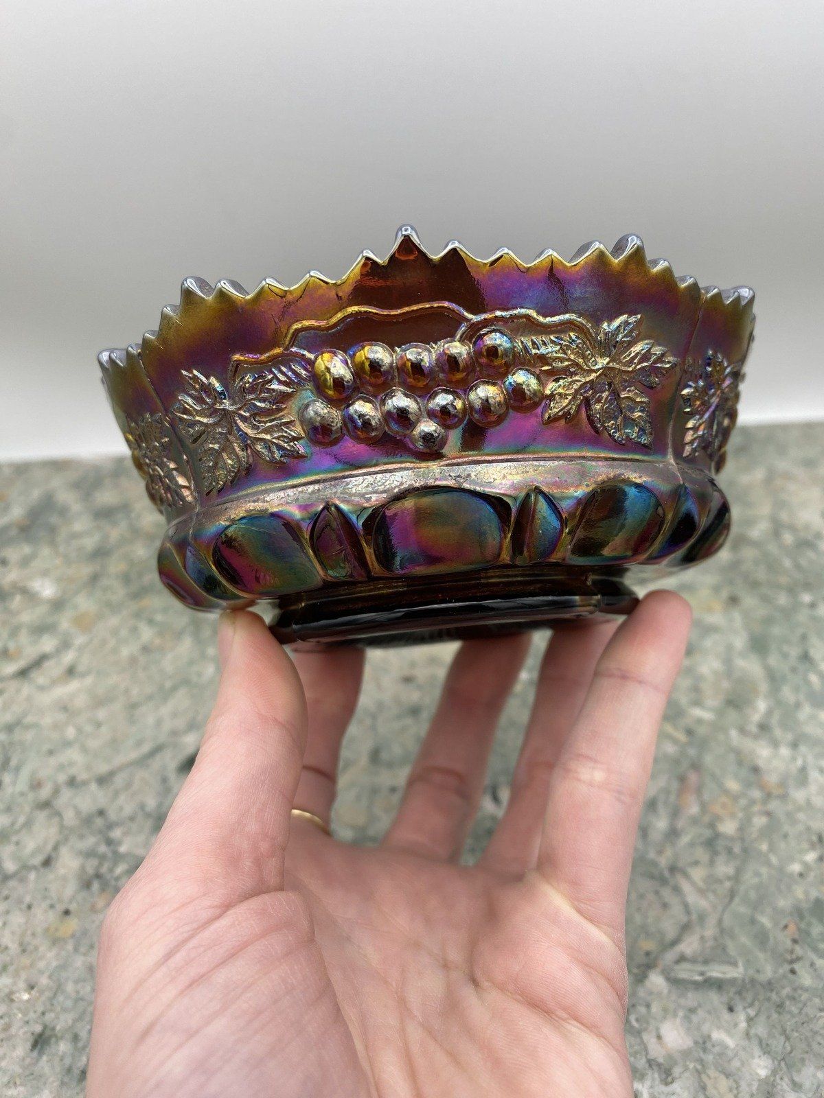 Pair of Two Carnival Glass Berry/Pet Bowls :) 5