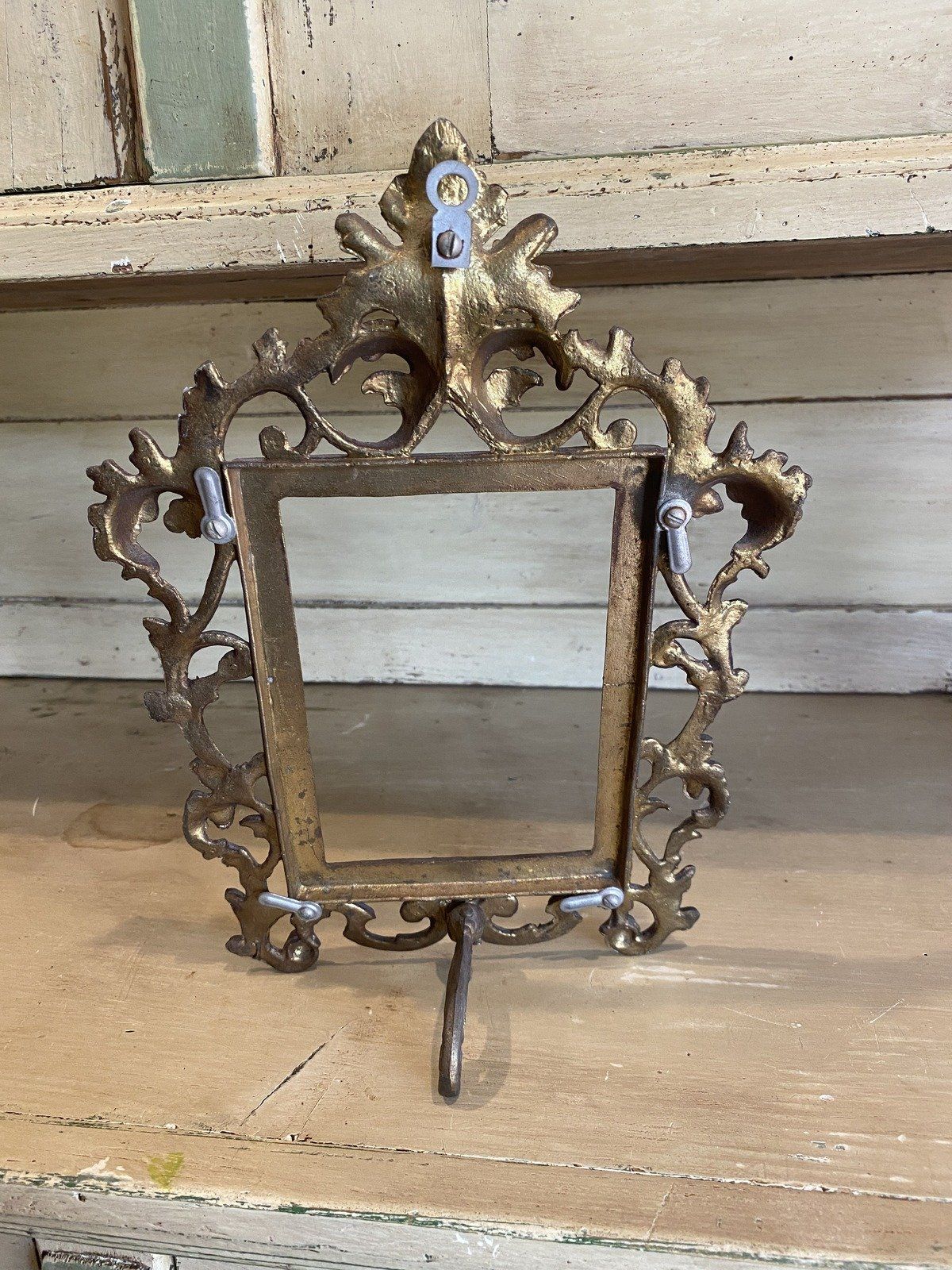 Antique Brass Gilt Acanthus Photo Frame 2