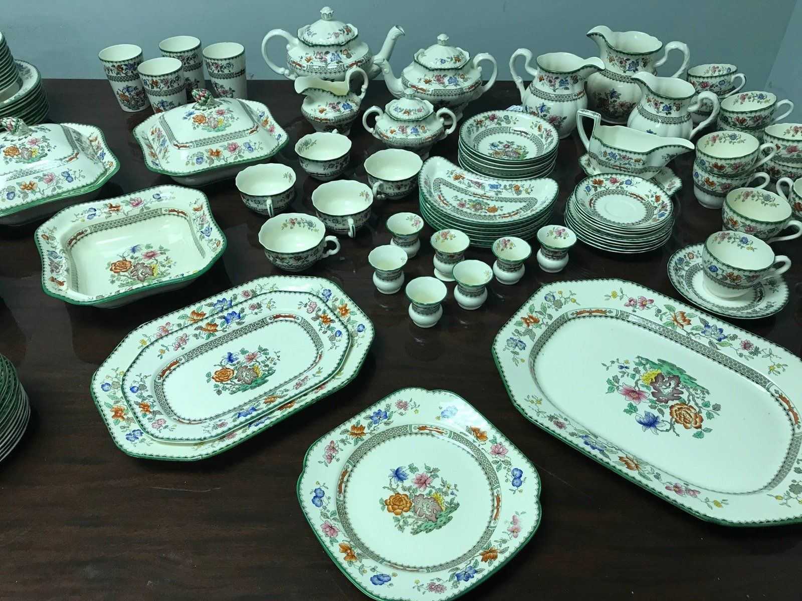 Spode & Copeland England Chinese Rose China Serving for 12 Plus 9