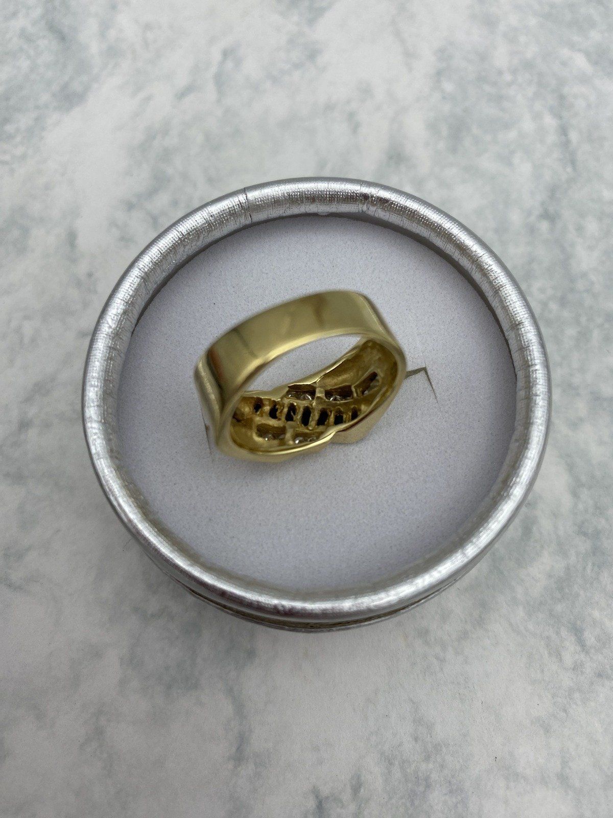 Mod Vintage 14k Gold Cubic Channel Set Baguette Sapphire + Diamond Ring 8