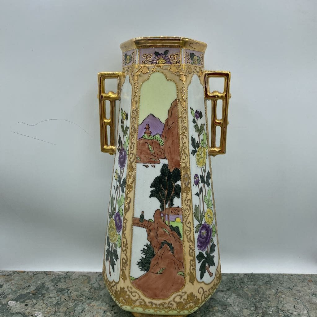 Nippon Japanese Hand Painted Vase #321