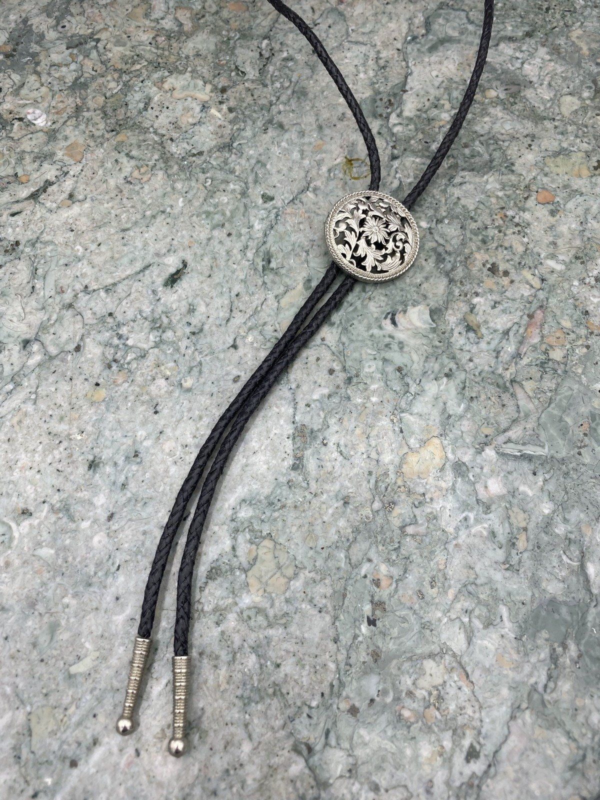 Vintage Reticulated Silver Plated Bolo Tie 2