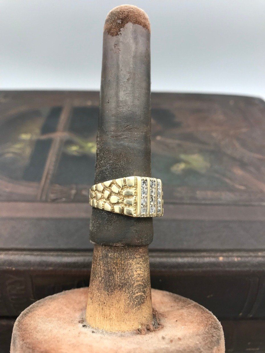 Men's 10k Gold Diamond Column Nugget Ring 3