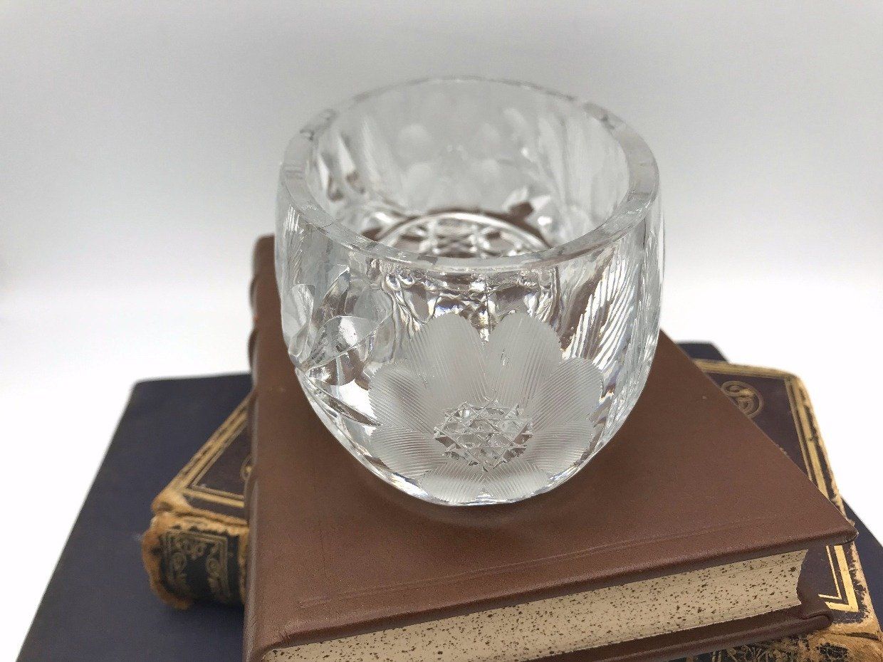 Floral Crystal Cut Oblong Dish 4