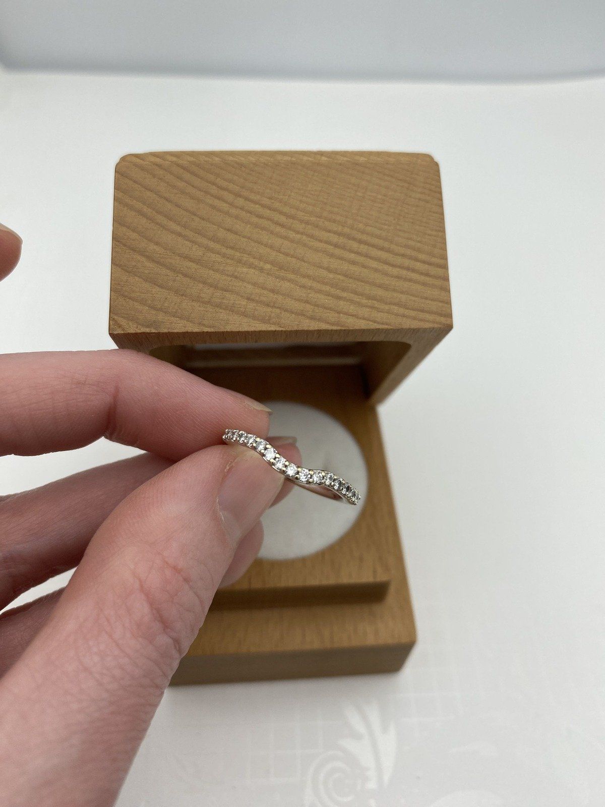 14k White Gold Pave Diamond Ring Guard w Rounded Dip 7