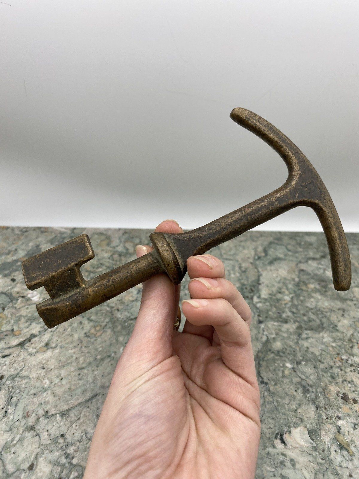Marine Hatch Handle Lift 3