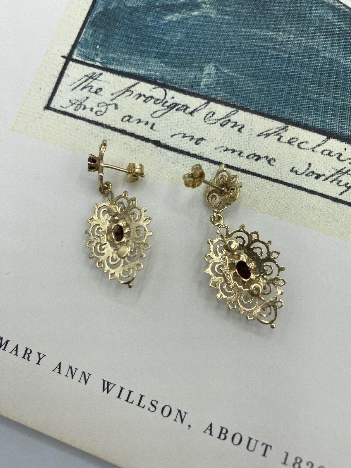 Lovely Antique 14k Gold Cannetille Garnet Drop Earrings 3