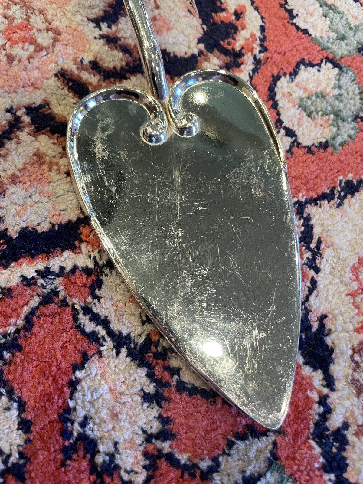 CUTE Silver Plated Heart Shaped Pie Server </3 3