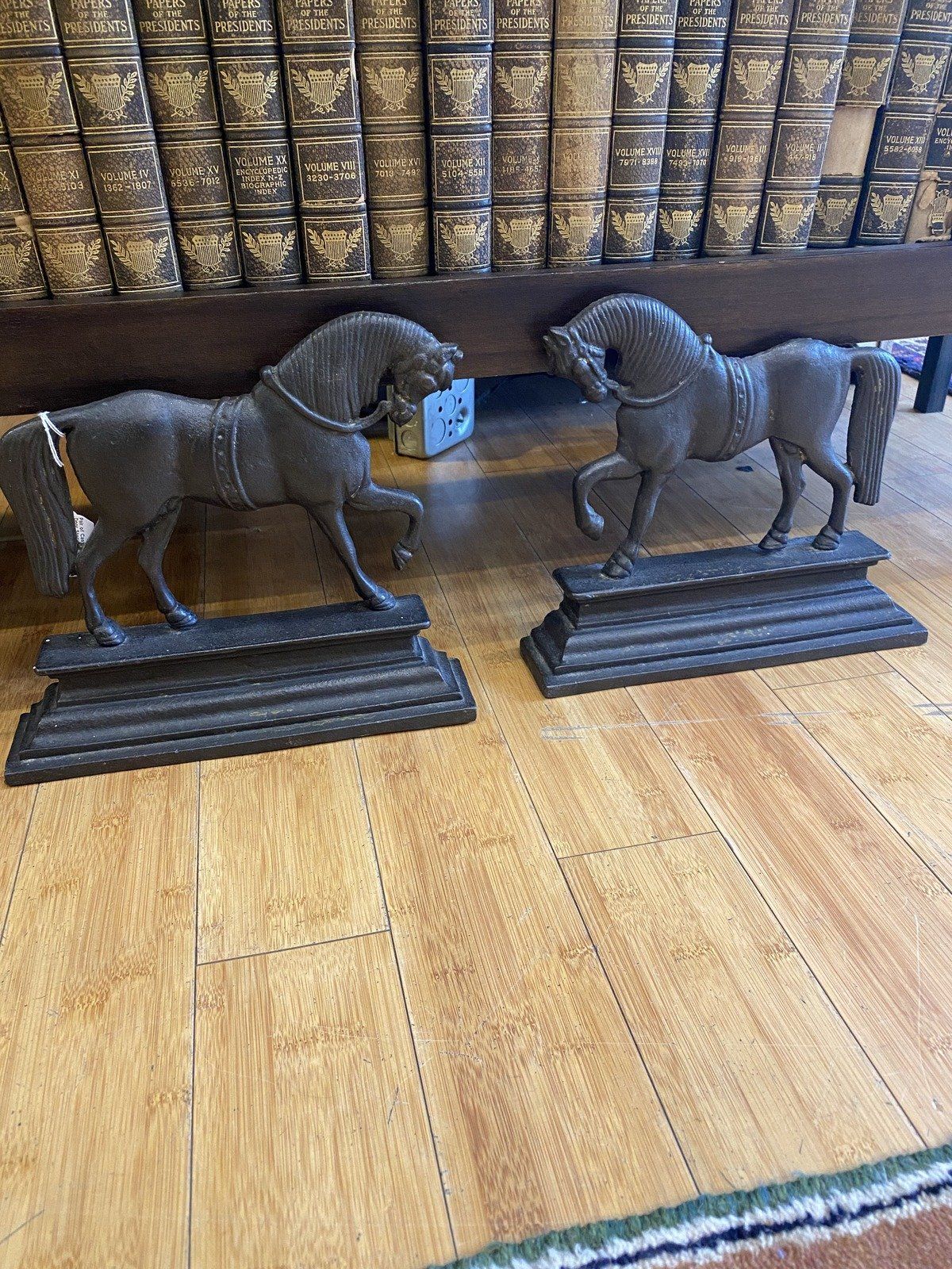 Pair of Cast Iron Horse Door Stops/Book Ends #401 4