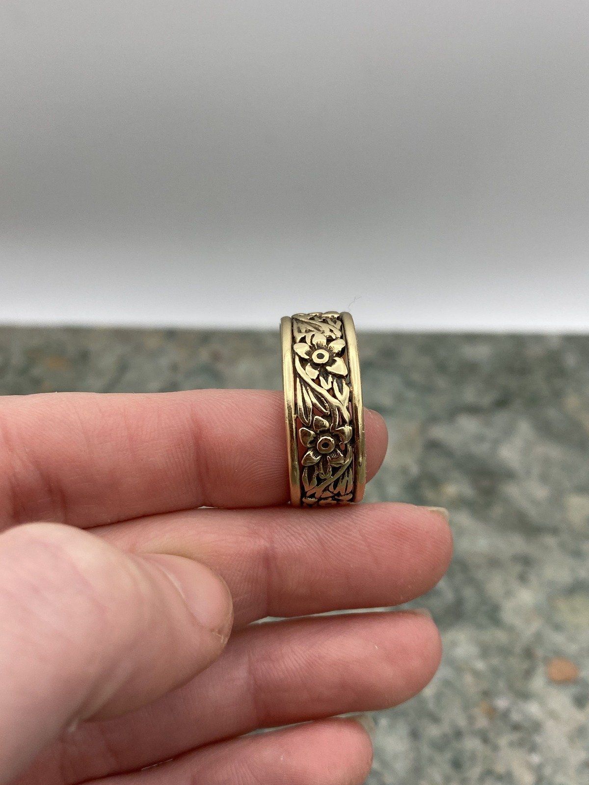 Men's Antique Reticulated Hand Carved 10k Gold Daffodil Motif Ring Band #2774 3