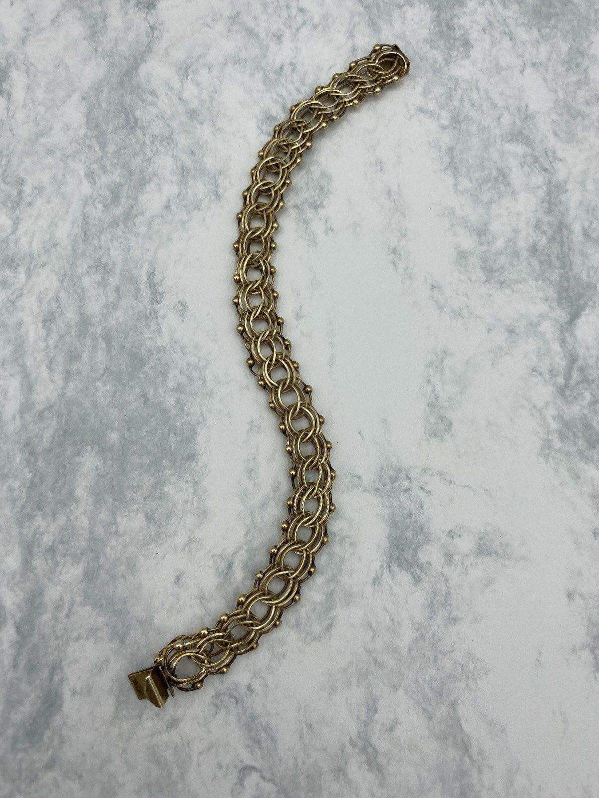 Vintage Solid 14k Gold Interlocking Loop + Grommet Statement/Starter Charm Bracelet 8L 5