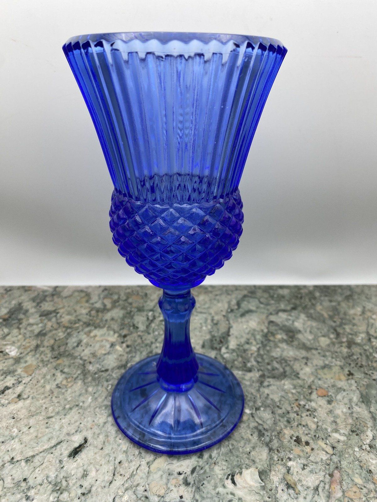 Apothecary Blue Presidential Crest Pineapple Pressed Goblet 2