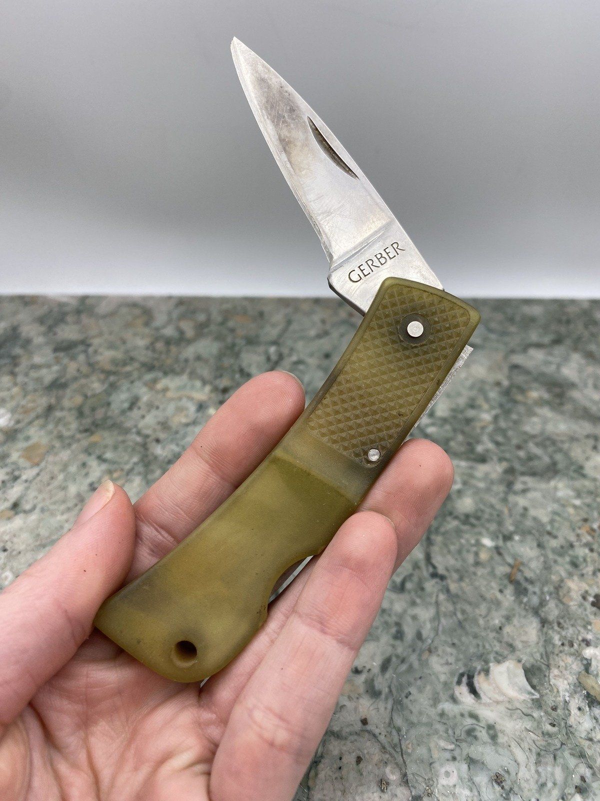 Gerber 97223 US Portland, OR Lucite Cameo Pocket Knife 2