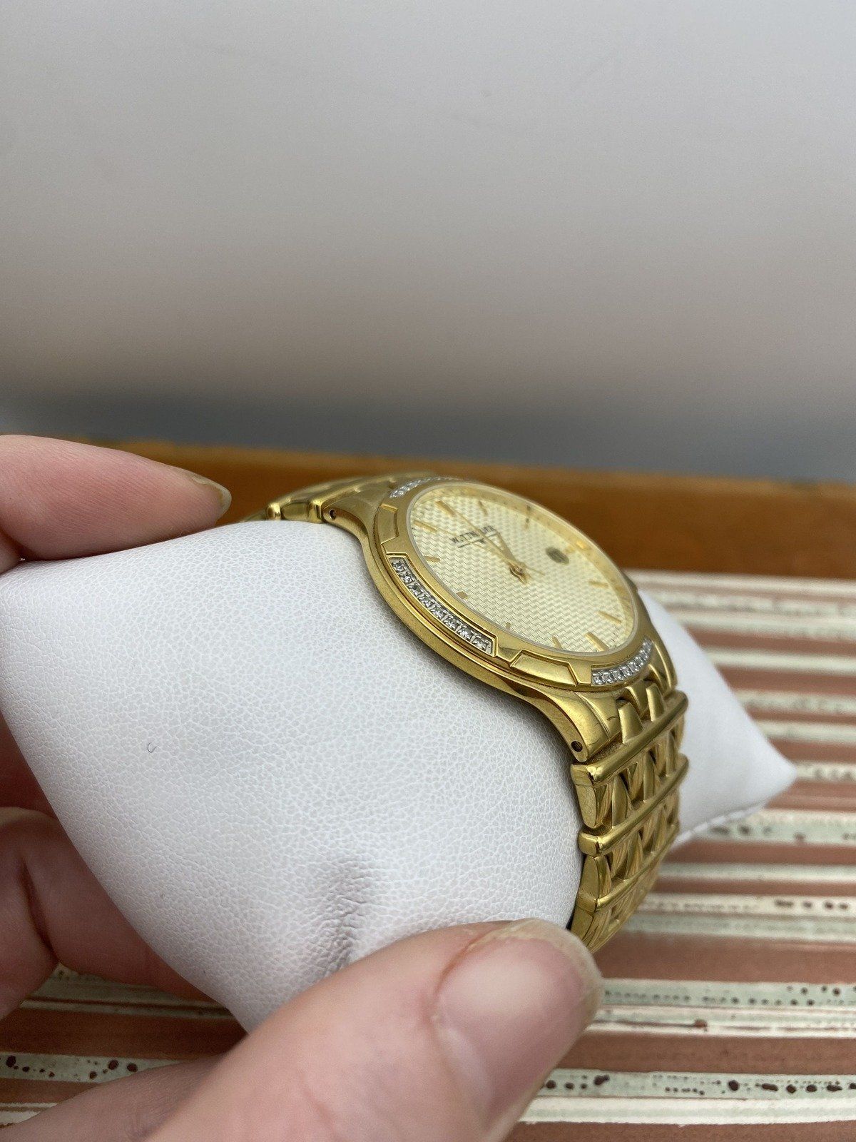 Vintage Wittnauer Golden Stainless Steel Men's Watch w Nice Face Dial Work 10