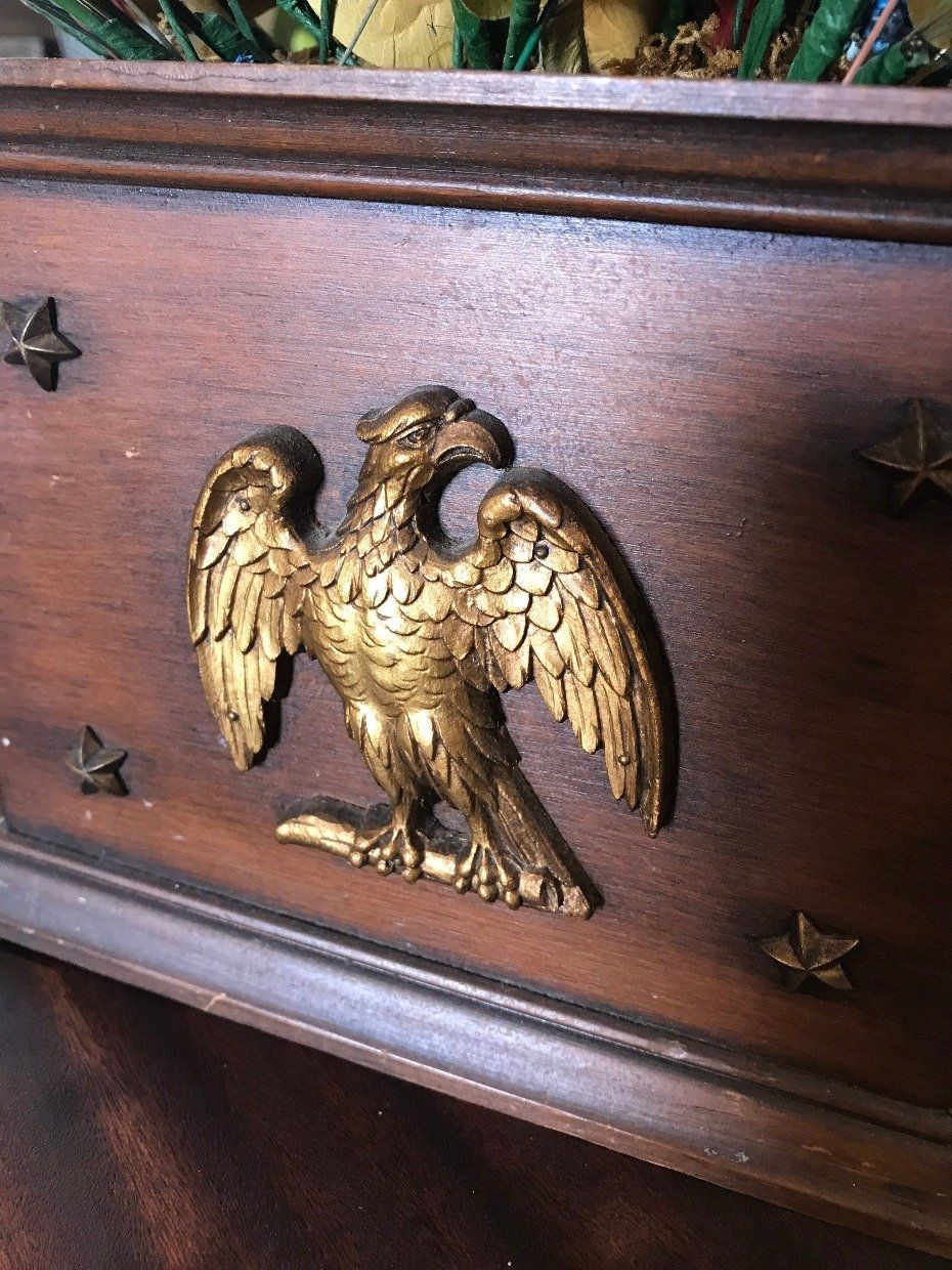Jardine Planter w Faux Fauna + Presidential Eagle Seal Motif 2