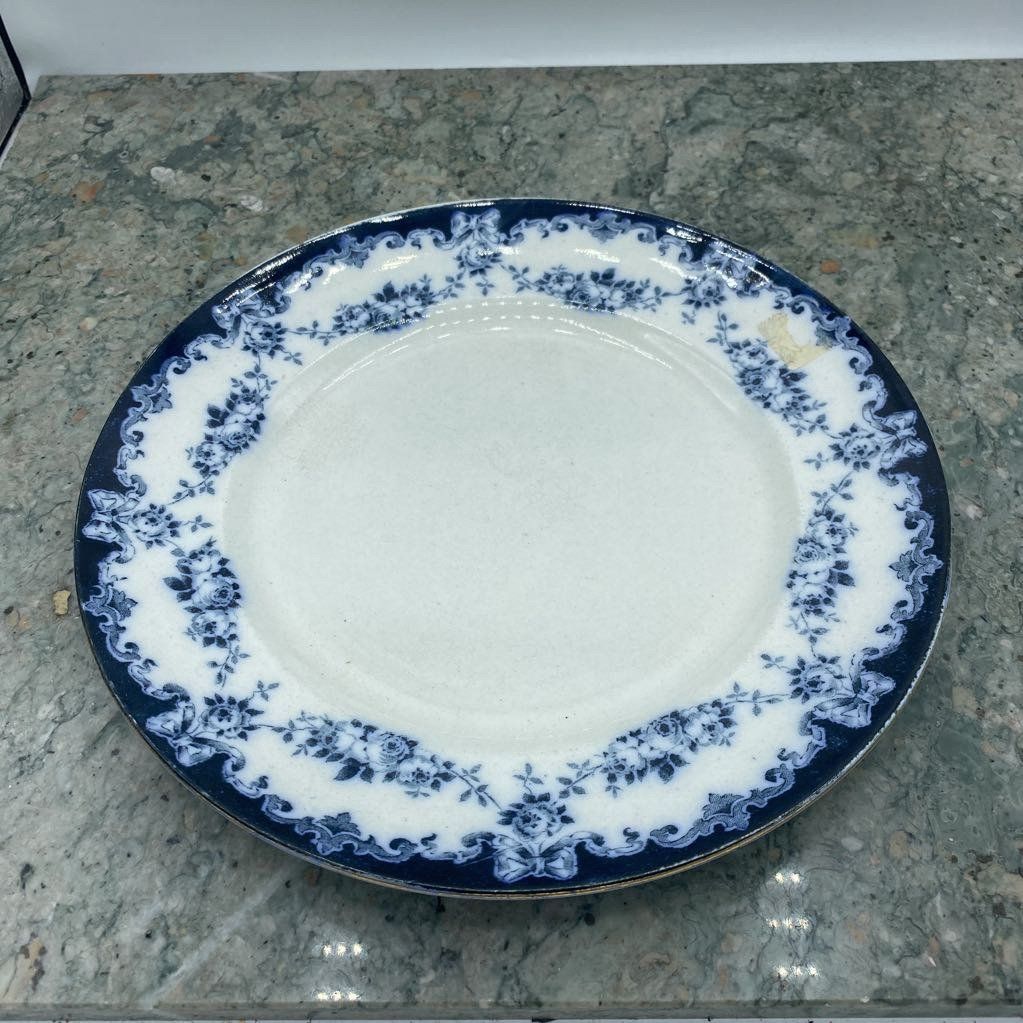 Albion Pottery Garland Plate 602
