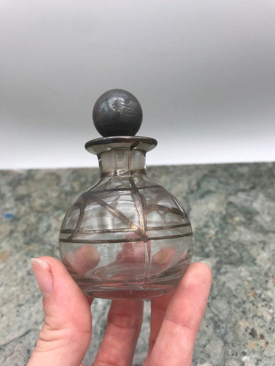 Antique Glass Perfume Bottle w Art Nouveau Sterling Silver Detailing 3