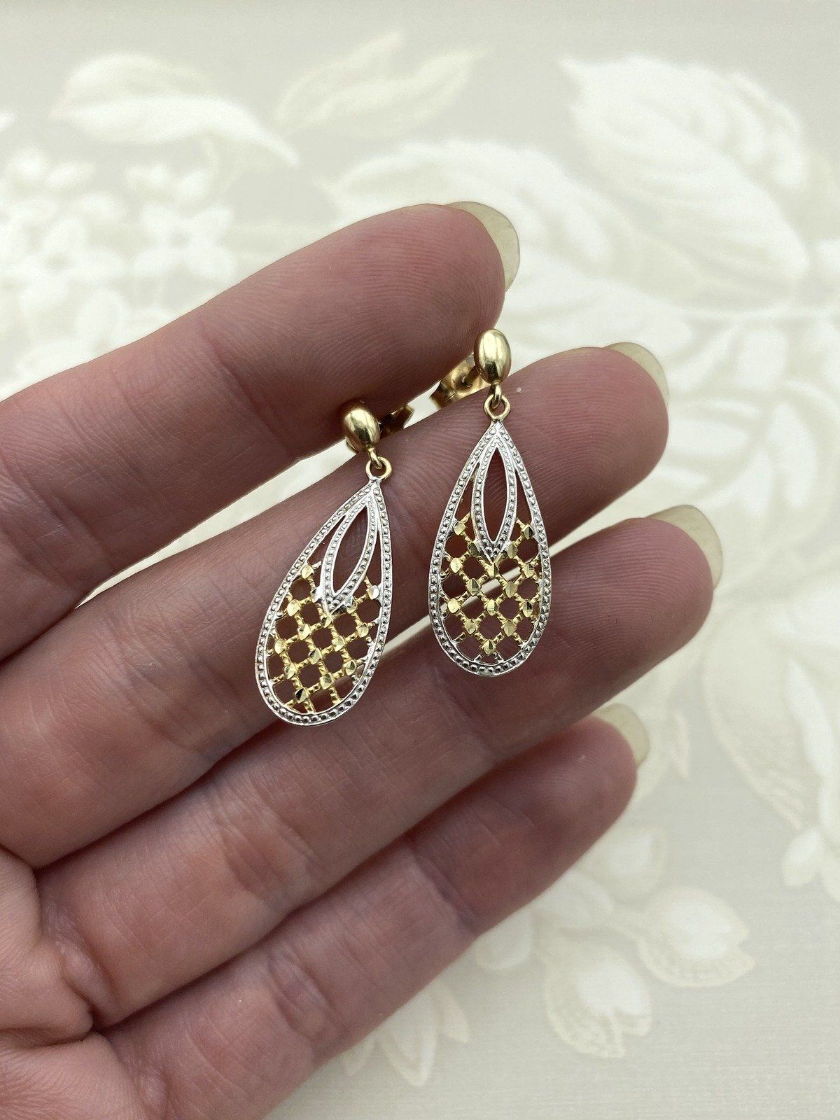 14k Israel Dual Gold Reticulated Drop Earrings 3