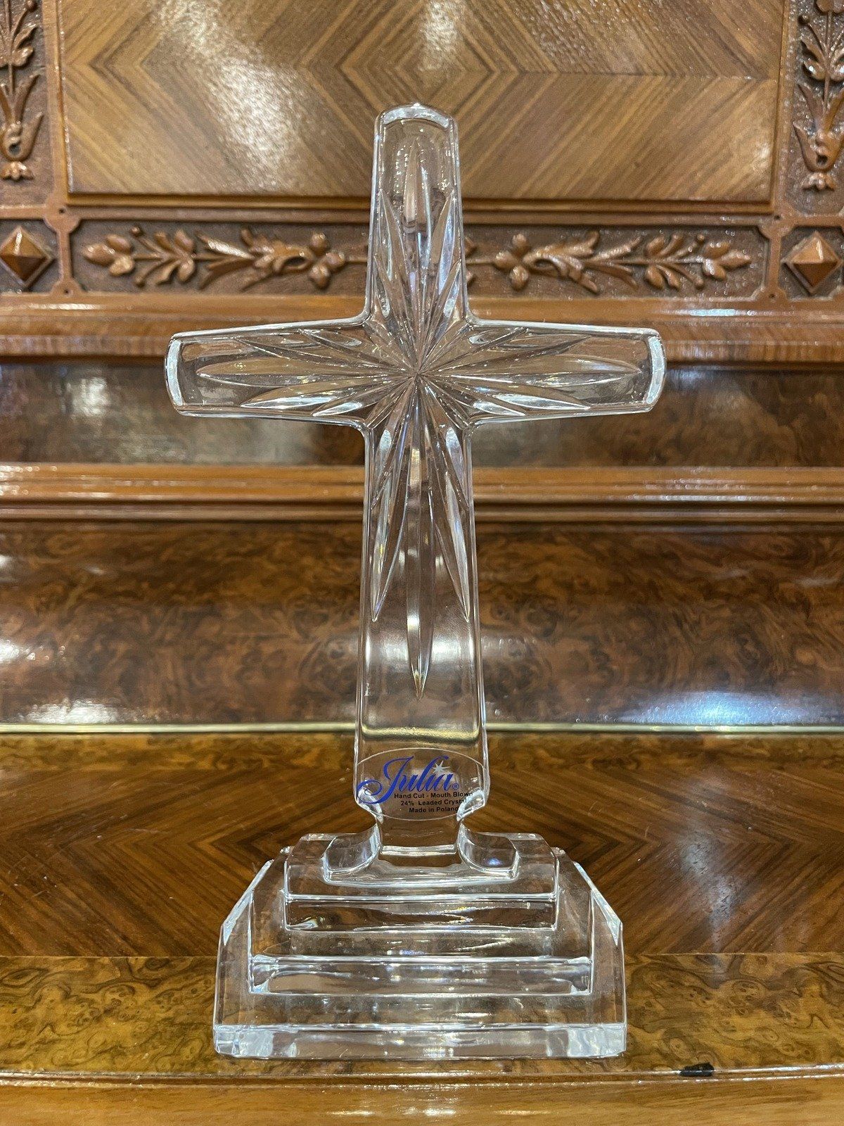 Lead Crystal Molded Table Top Cross Honorary