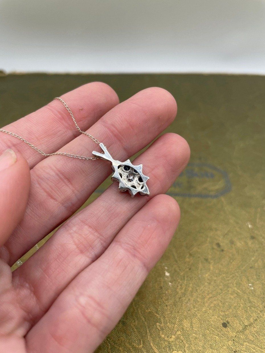 14k White Gold Sapphire Cluster Drop 18 Necklace w .10ct Diamond Center 3