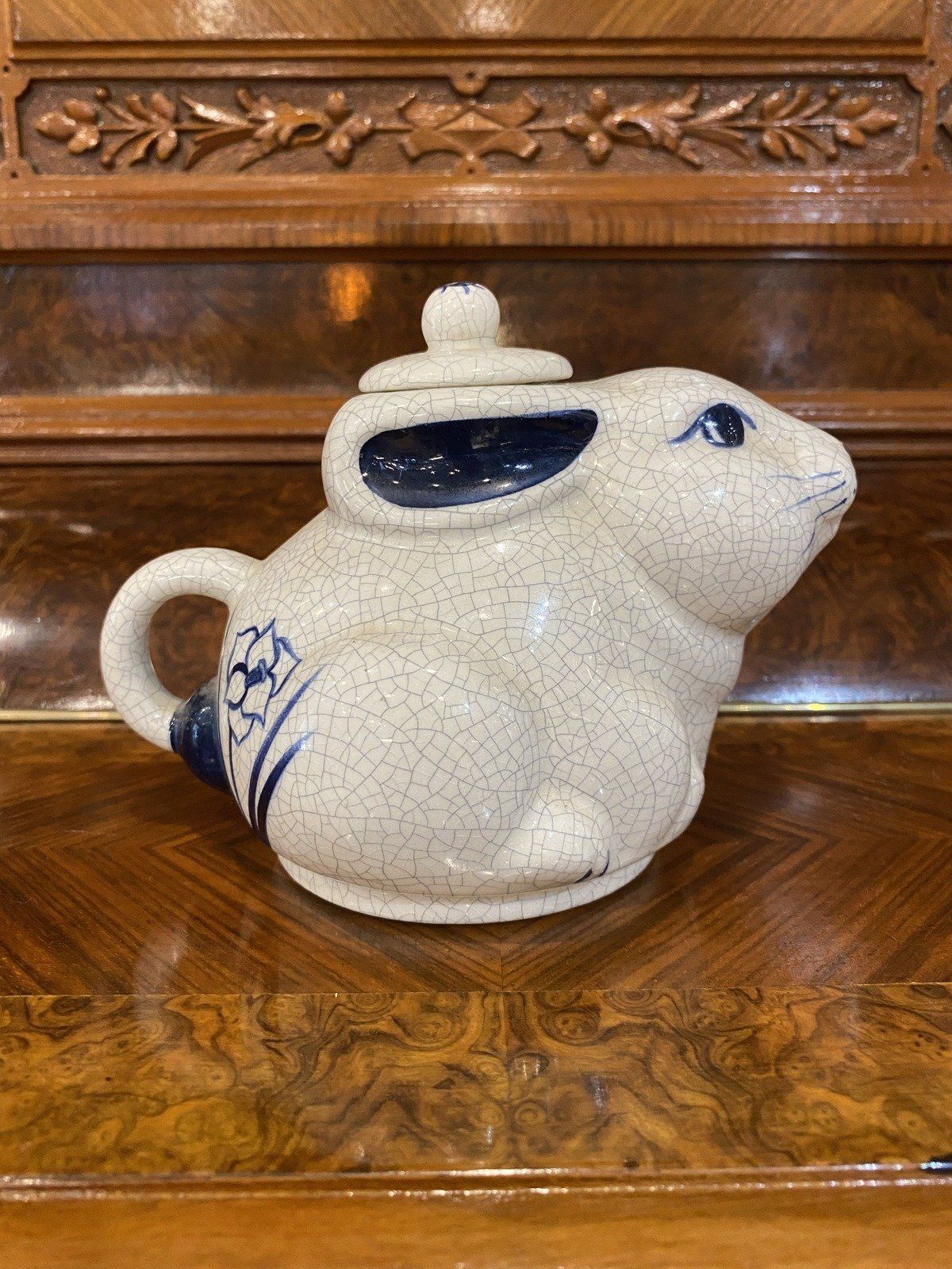 Rare Dedham Signed Vintage g.1999 Blue White Crazed Bunny Rabbit Tea Pot w Lid 3