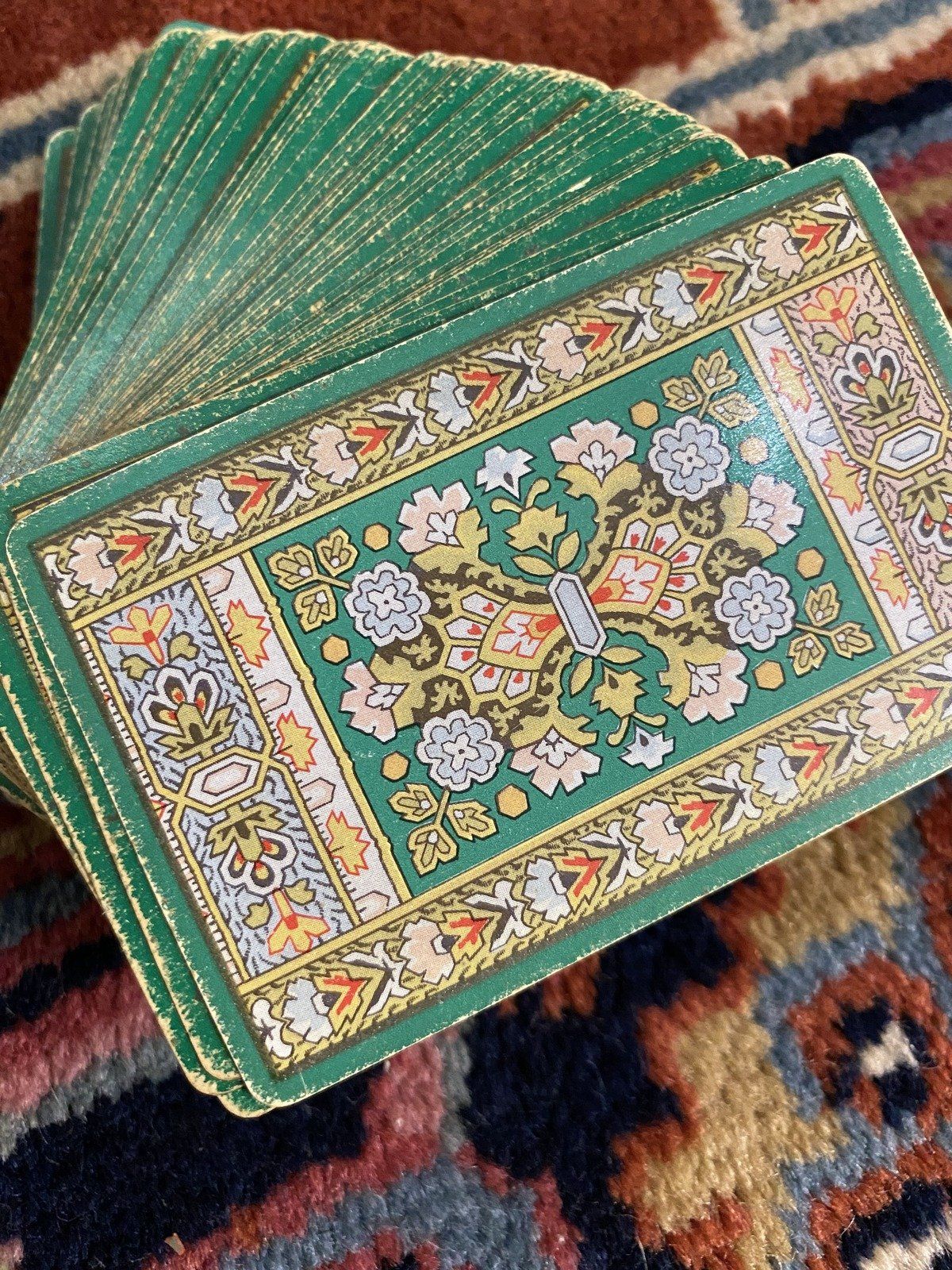 Beautiful Rug Motif Congress Playing Cards 3