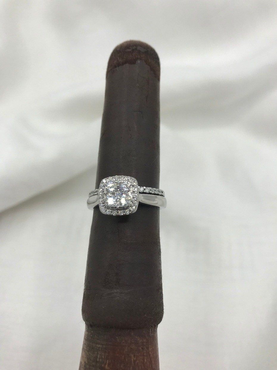 14k White Gold Clover Square Cluster Diamond Ring 6