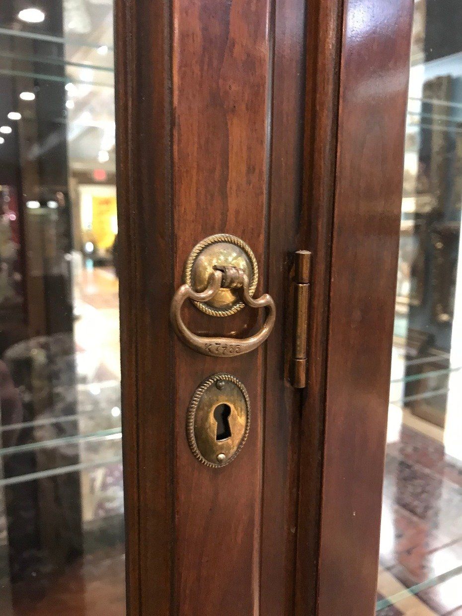 Drexel Cherry China Cabinet 4