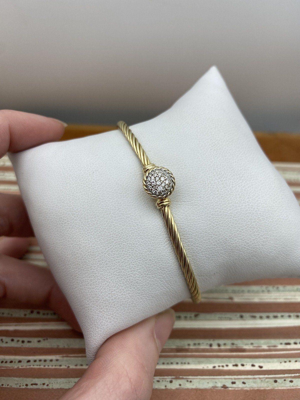 David Yurman 18k Solid Gold 3mm Cable Twist Bangle Bracelet w Pave Diamond Circlet Finial 6.5 2