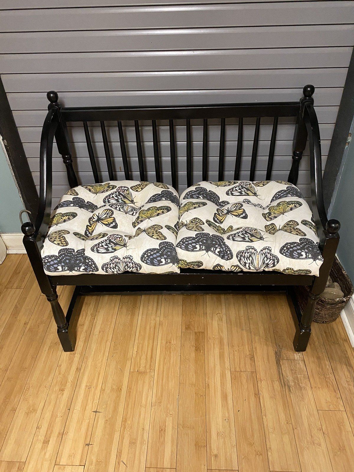 Wooden Loveseat Bench w Upholstered Butterfly Cushions