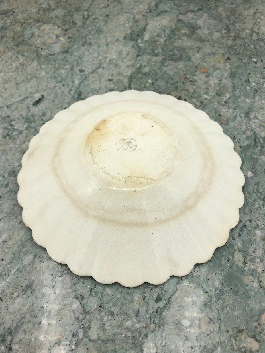 Japanese Made Imari-esc Scalloped Edge Saucer 3