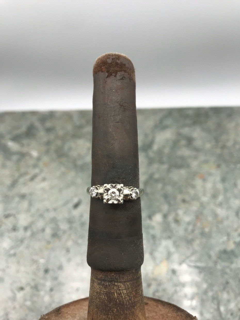 10k Diamond Ring with 3 .14 Carat Diamonds Size 8