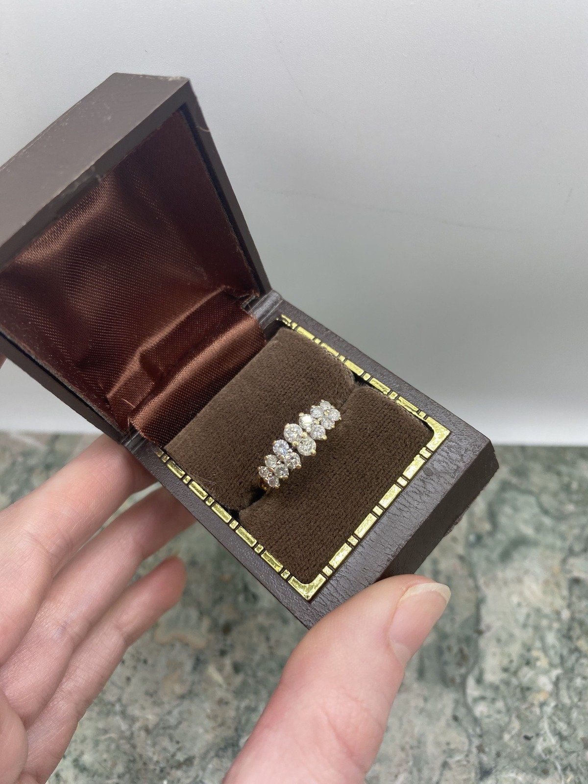 14k Gold Round Cut Stacked Diamond Peaked Ring w Spoked Shank 4