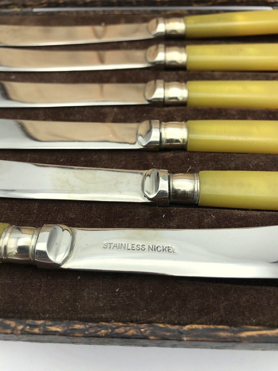 Bakelite Handle Stainless Blades Vintage Butter Knife Set of 6 3
