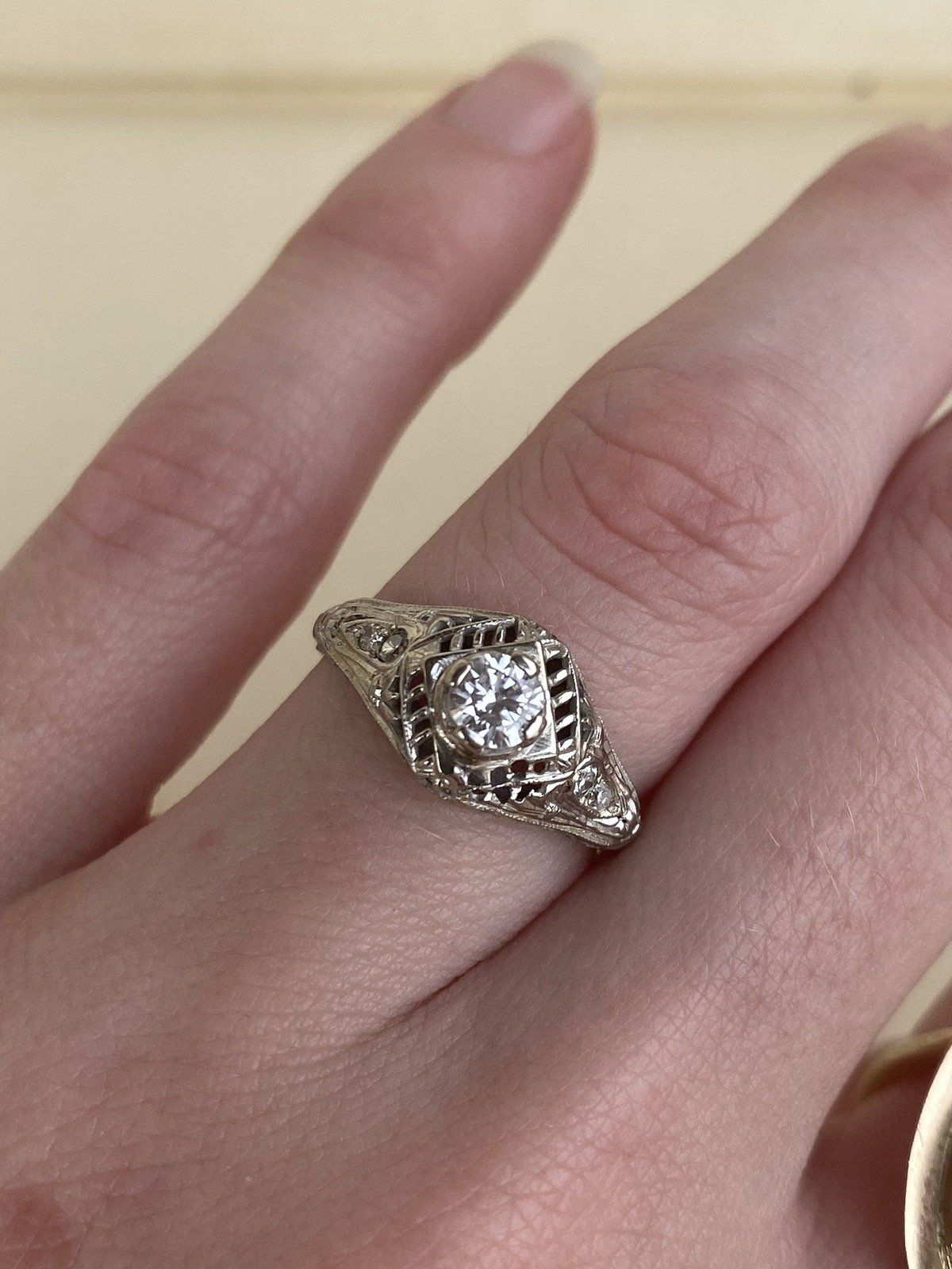 Vintage c.1930s 18k White Gold Art Deco Filigree .26ct Diamond Engagement Ring w Appraisal 6