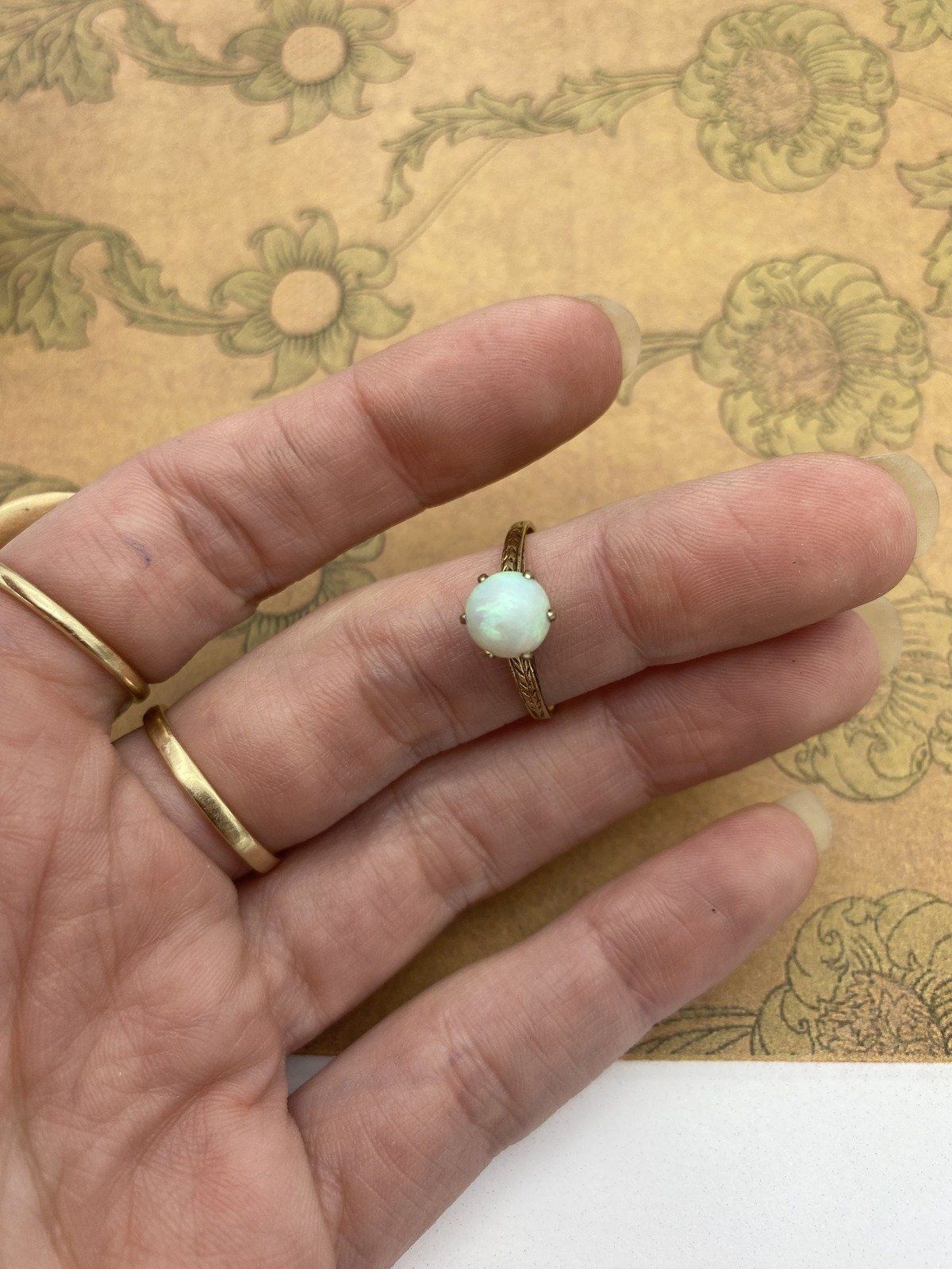 Antique Edwardian 14k Gold Matte Domed Opal Ring w Ornately Etched Setting #2734 4