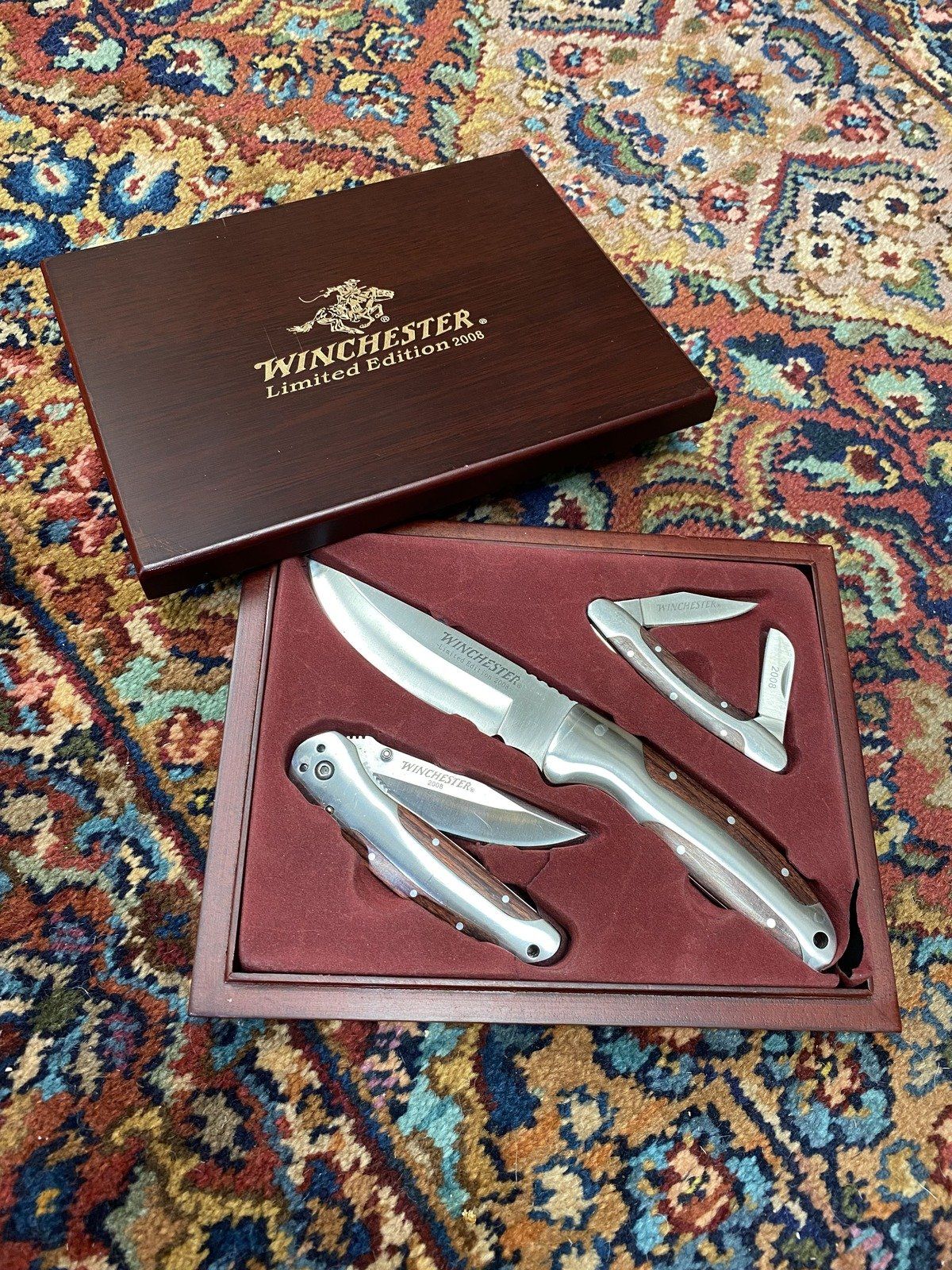 Nearly Vintage Winchester c.2008 Limited Ed. 3x Pocket Knife Box Set
