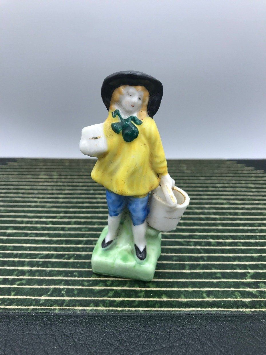 Occupied Japan Porcelain Colonial Gal w Milk Pail Mini Figurine