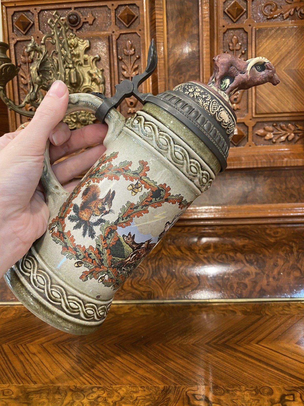 Gerz German Printed Hunter's Motif Beer Stein w Ram Finial 8