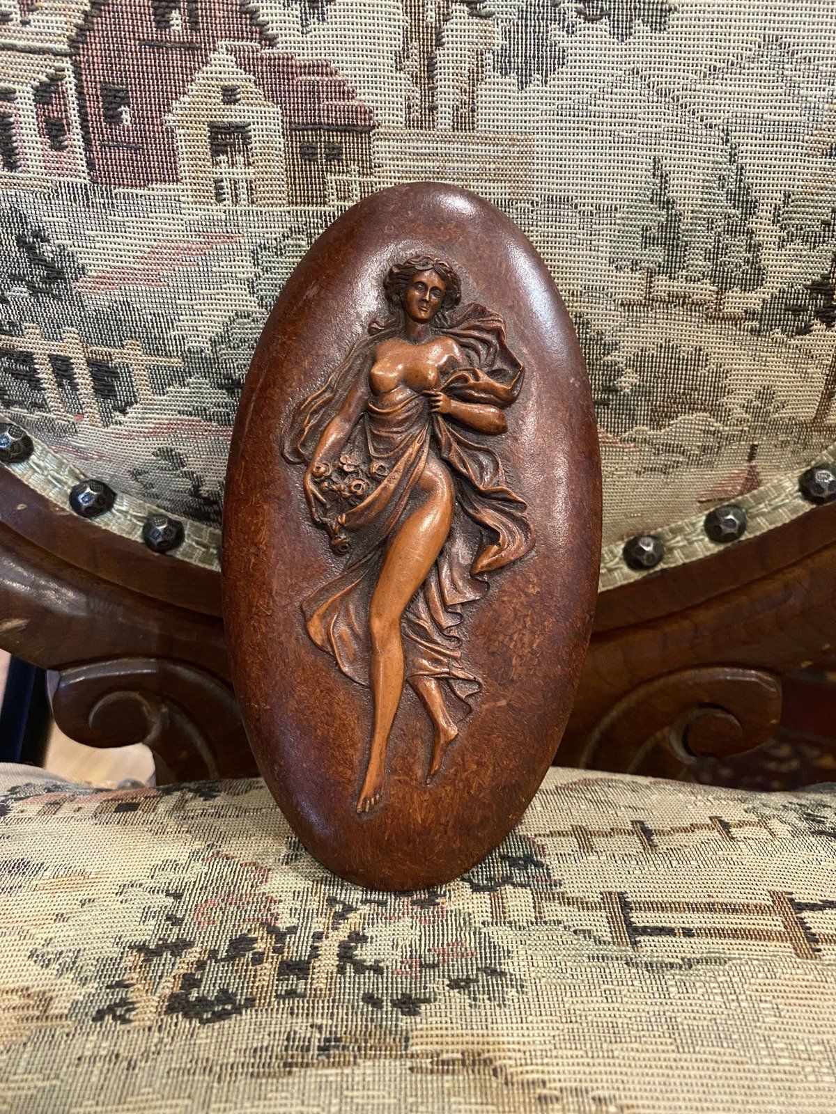 Vintage Art Nouveau Style Lacquer Lady Oval w Stick Mount Posterior