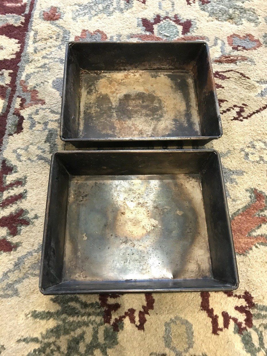 Rustic Pair of Rectangular Tin Trays 2