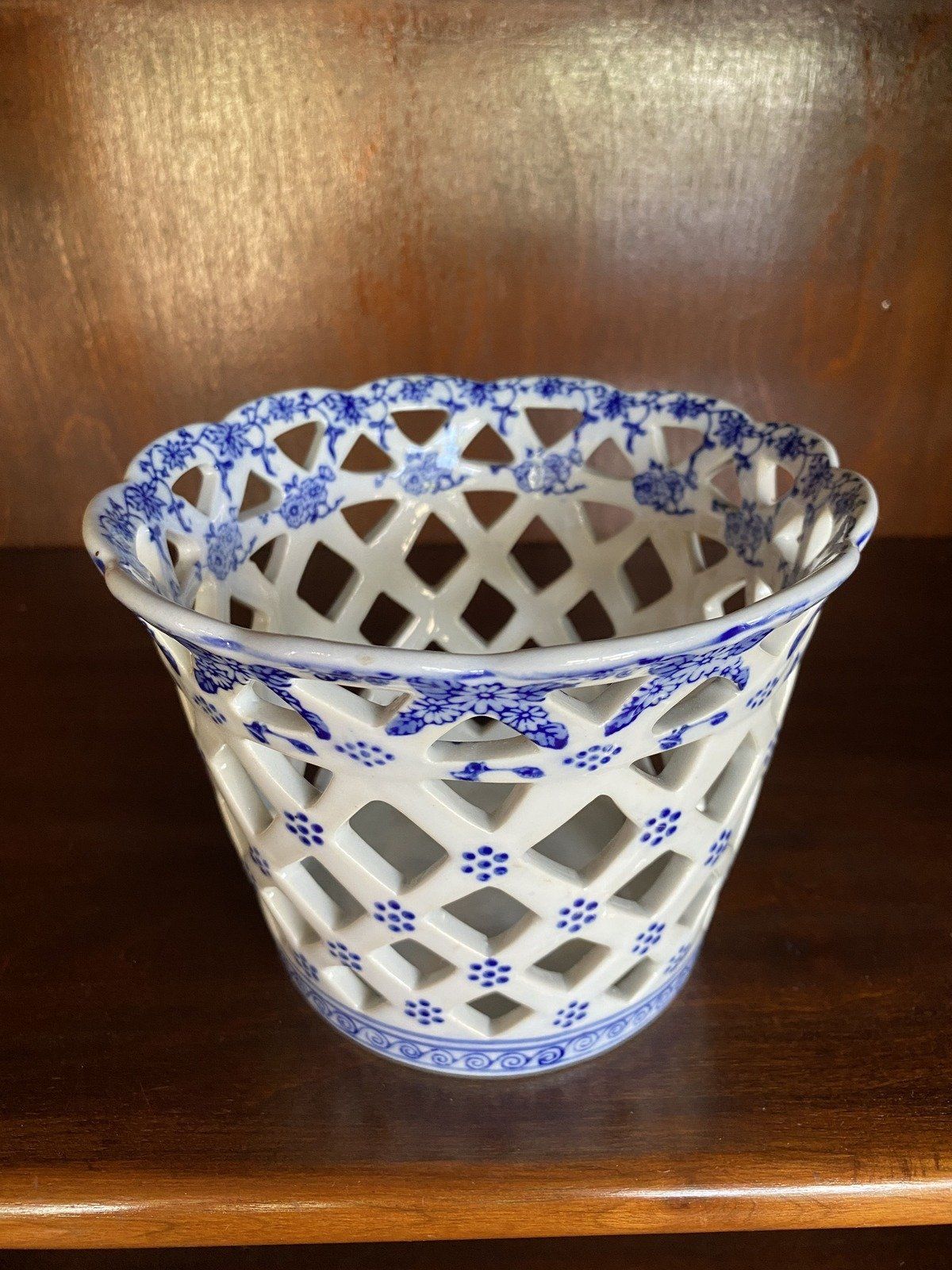 Vtg Reticulated Flow Blue Flower Pot Basket Planter by Andrea Sadek 4