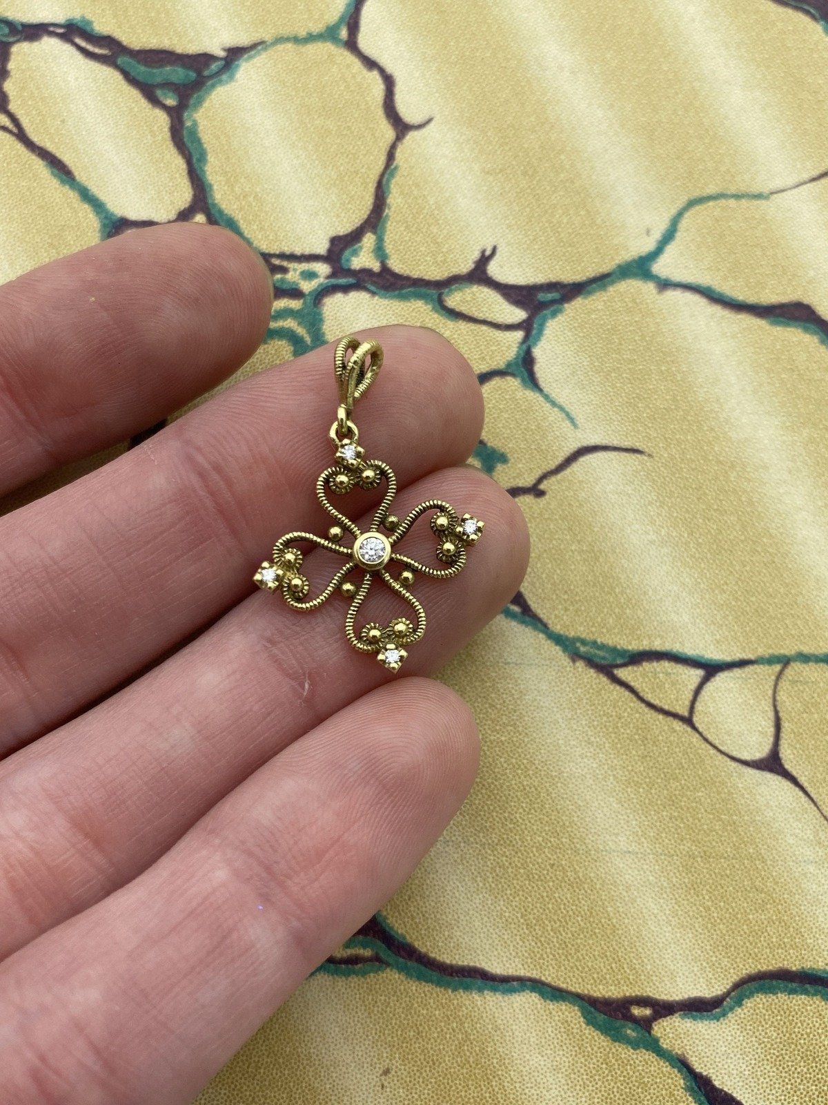French 4-Petal 18k Gold Diamond Clover Drop Pendant Signed by Designer Fred Mak 3