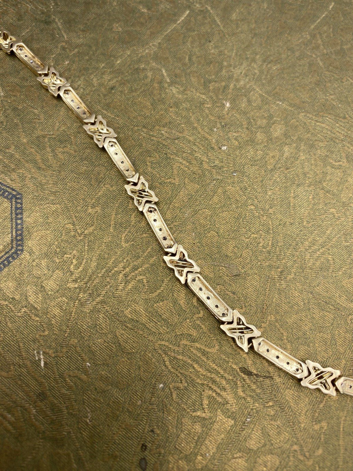 10k Gold Crossed Link Ladies Diamond Tennis Bracelet 7.5L #2699 3