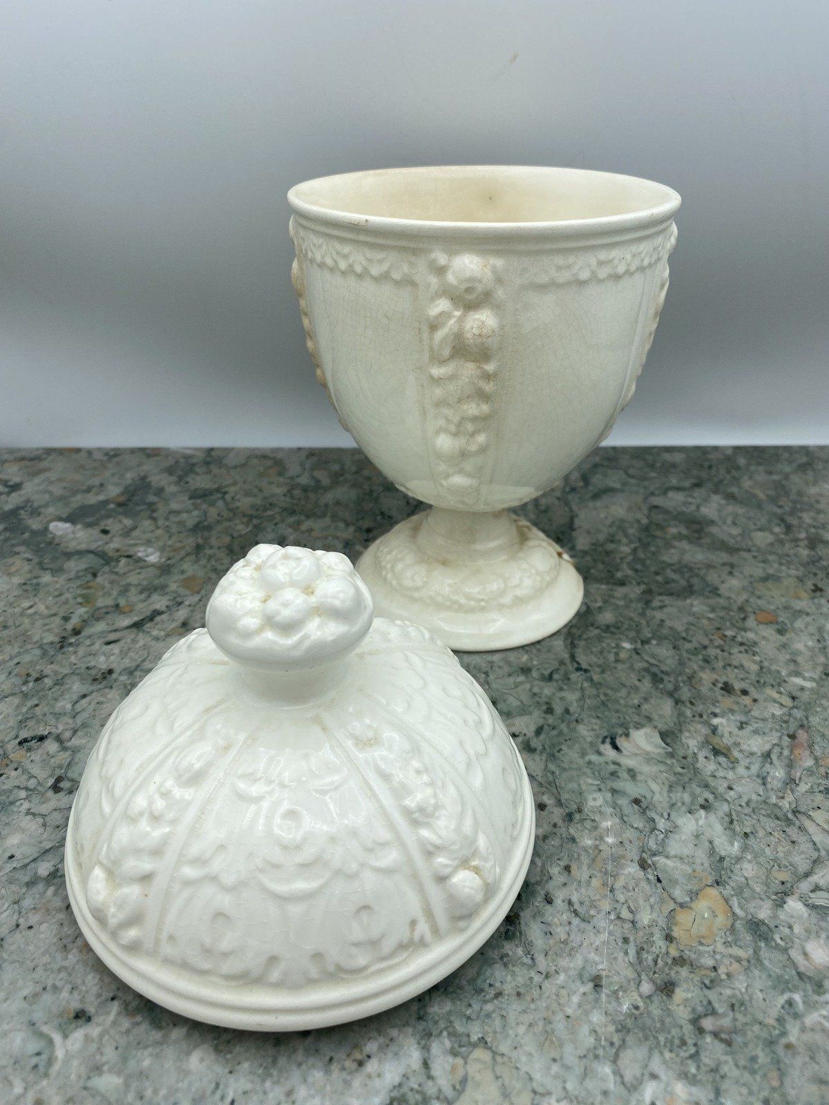 Antique Bavaria Bone Glazed Ceramic Fruit Motif Lidded Urn 4