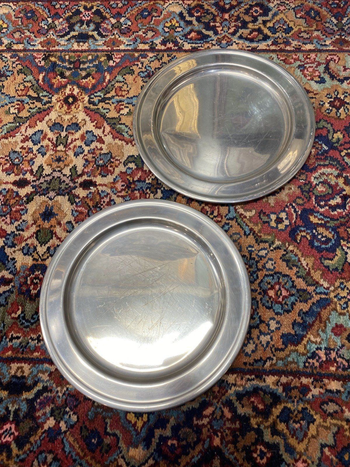 Vintage Colonial Style Woodbury Pewter Pair of Dinner Plate/Chargers