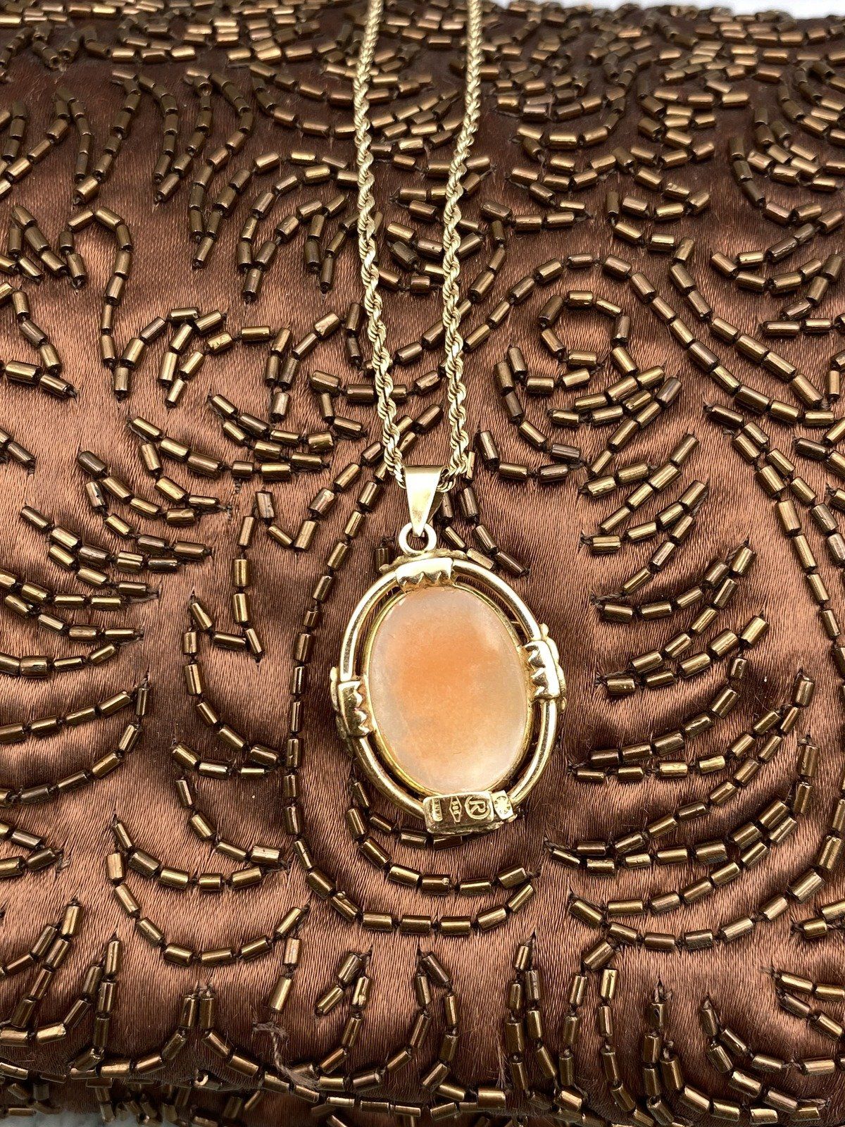 Vintage 14k Gold Shell Carved Cameo Necklace w Art Deco Bezel 16L 5