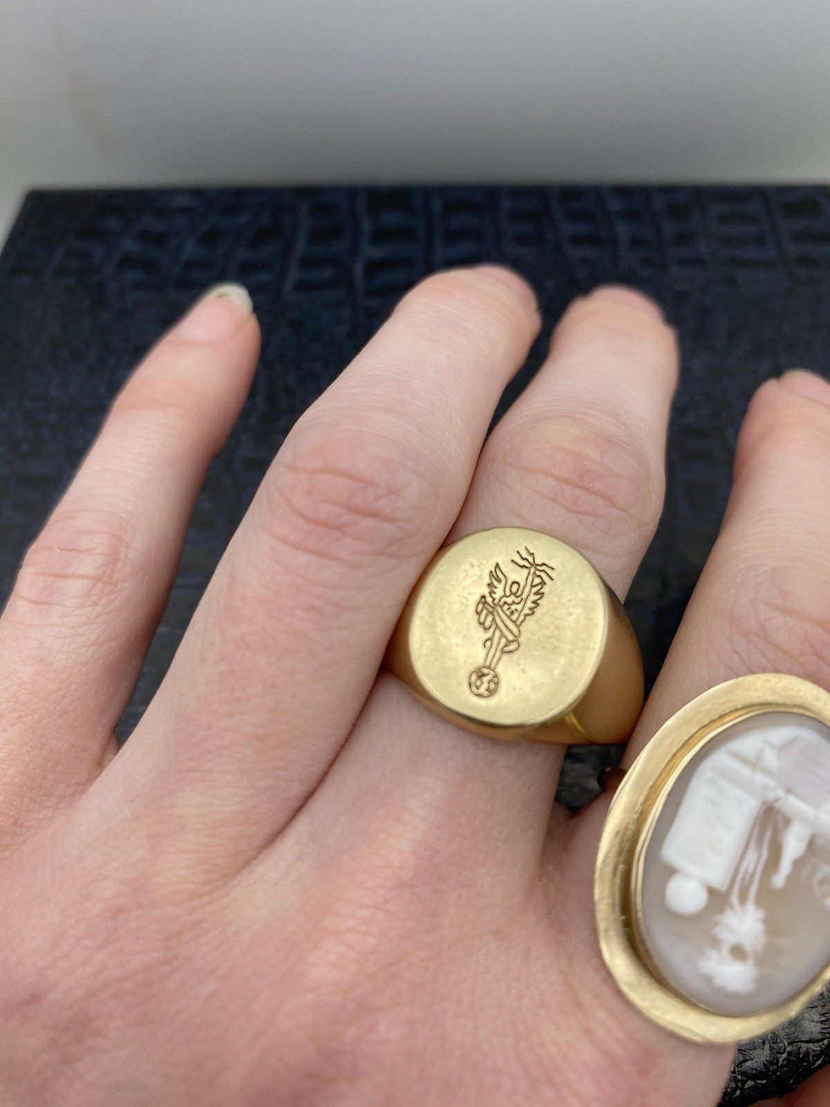 Men's Vintage 10k Gold Signet Ring of Winged Figure + Torch Standing Atop Earth 4