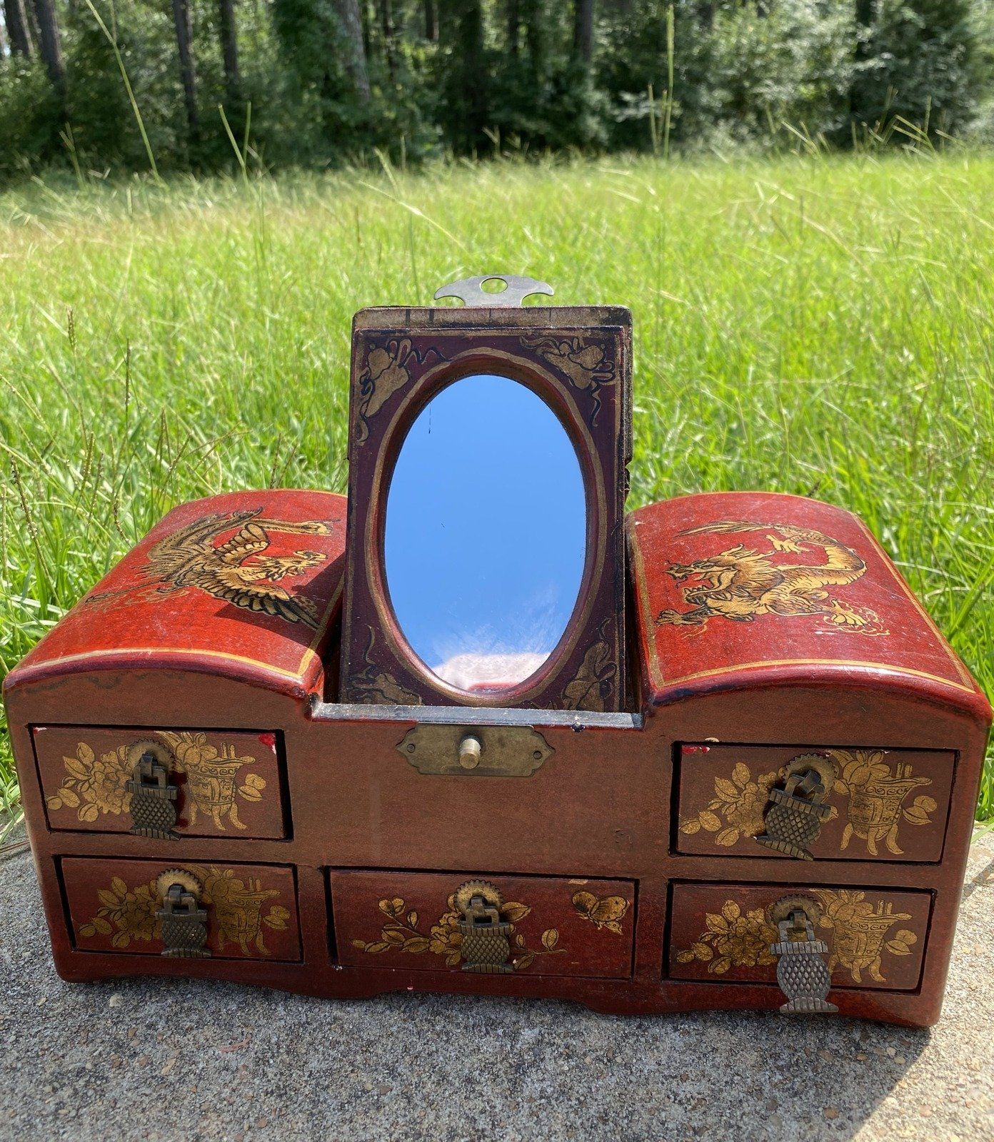 Chinese Red Lacquered Dressing Mirrored Jewelry Box 255 3