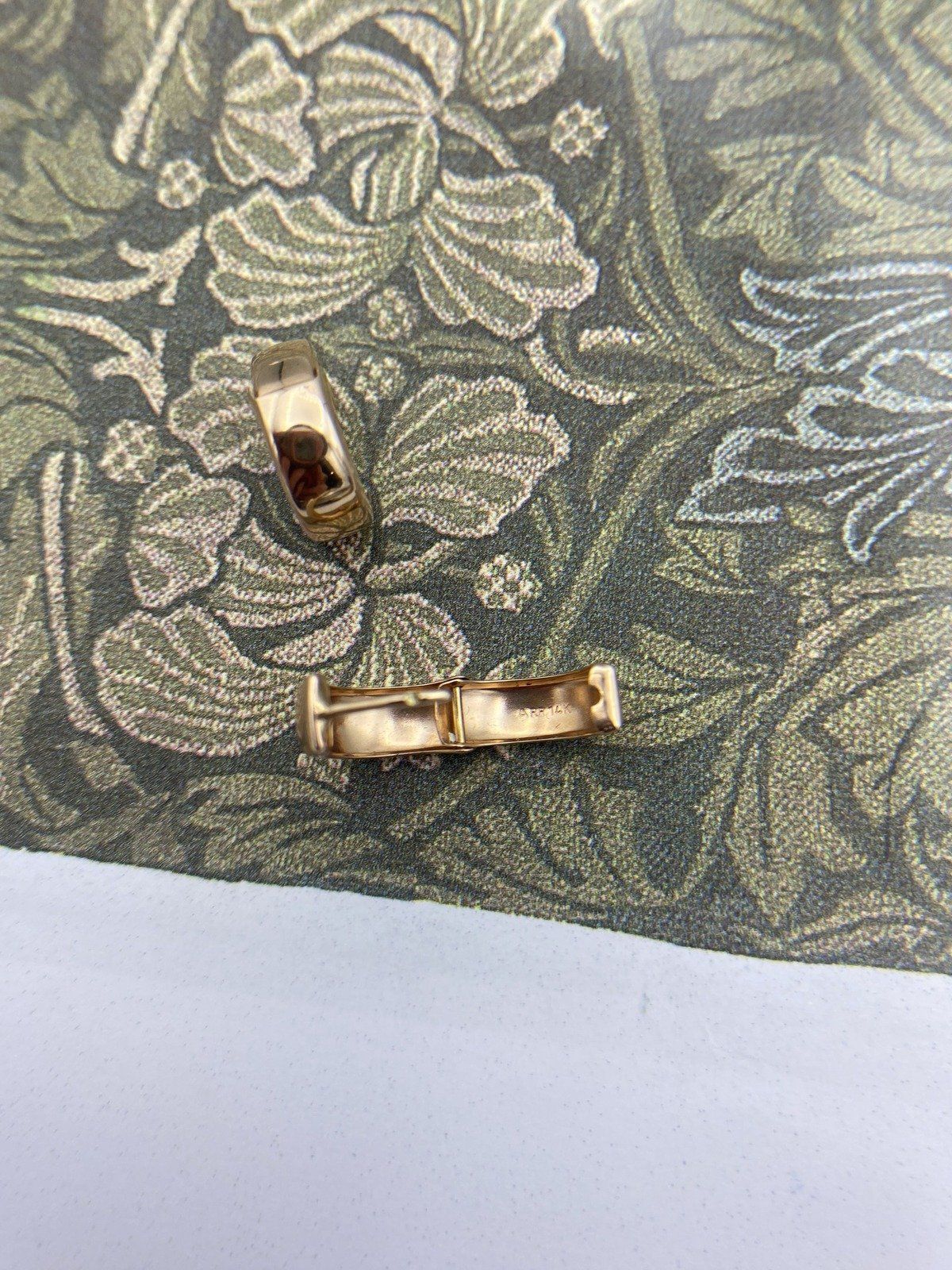 14k Rose Gold Modern Wide Sleeper Hoop Earrings 3